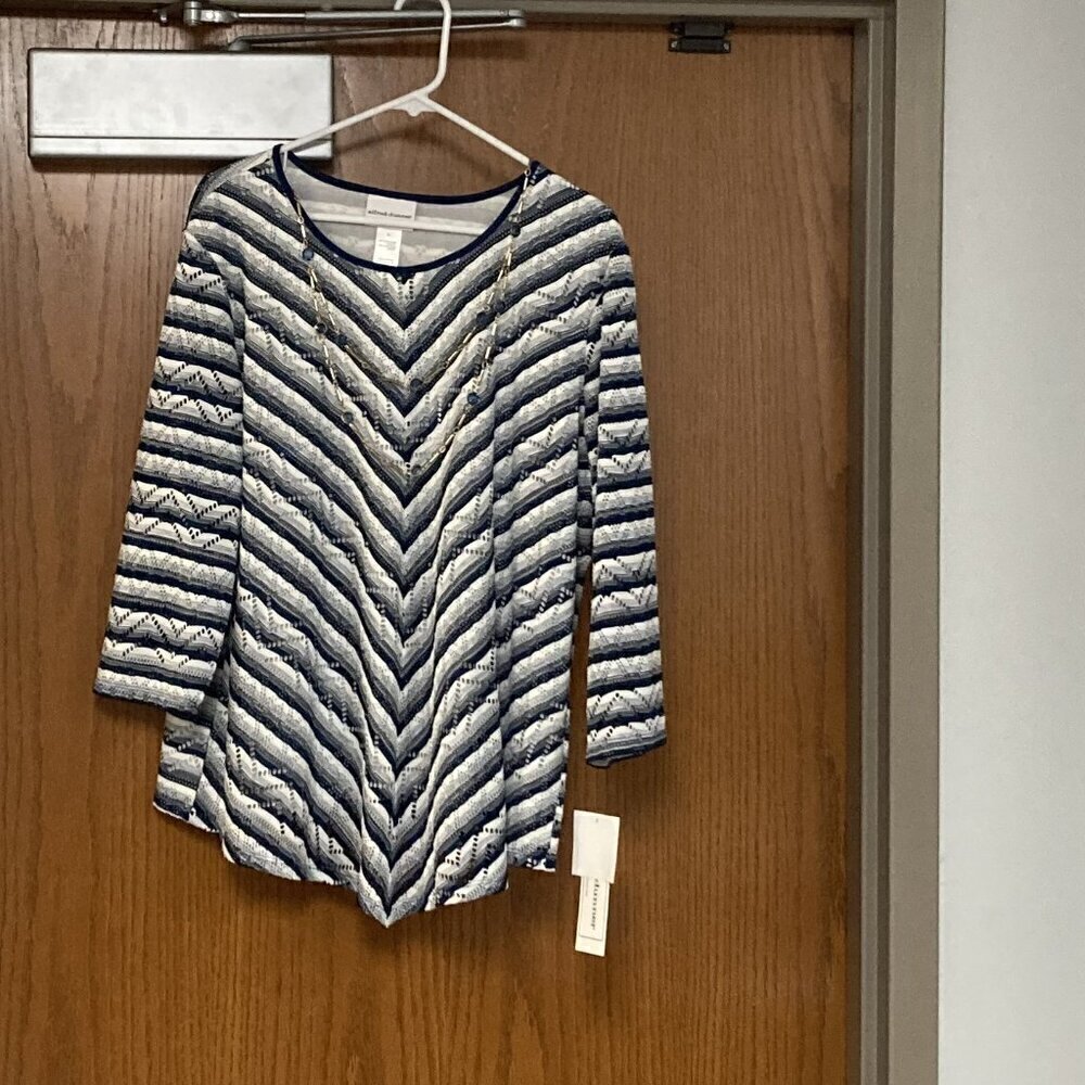NEW Alfred Dunner blue white chevron top sz xl